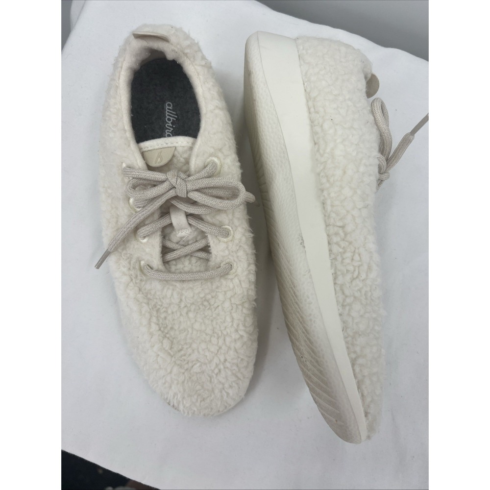 allbirds Women's Wool Runner Fluffs Fuzzy Shoe W10 White